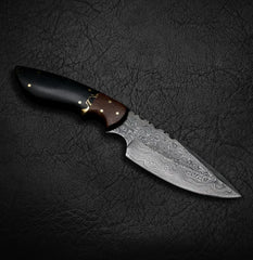 Quanah Damascus Steel Hunting Knife