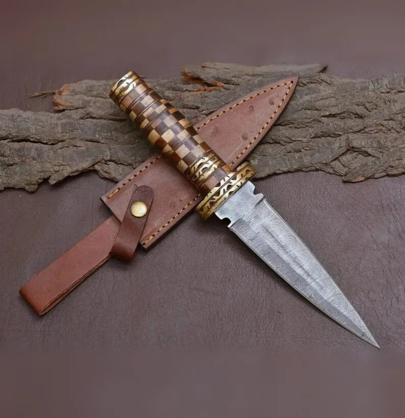 Damascus Steel Dagger Knife with Colored Rosewood