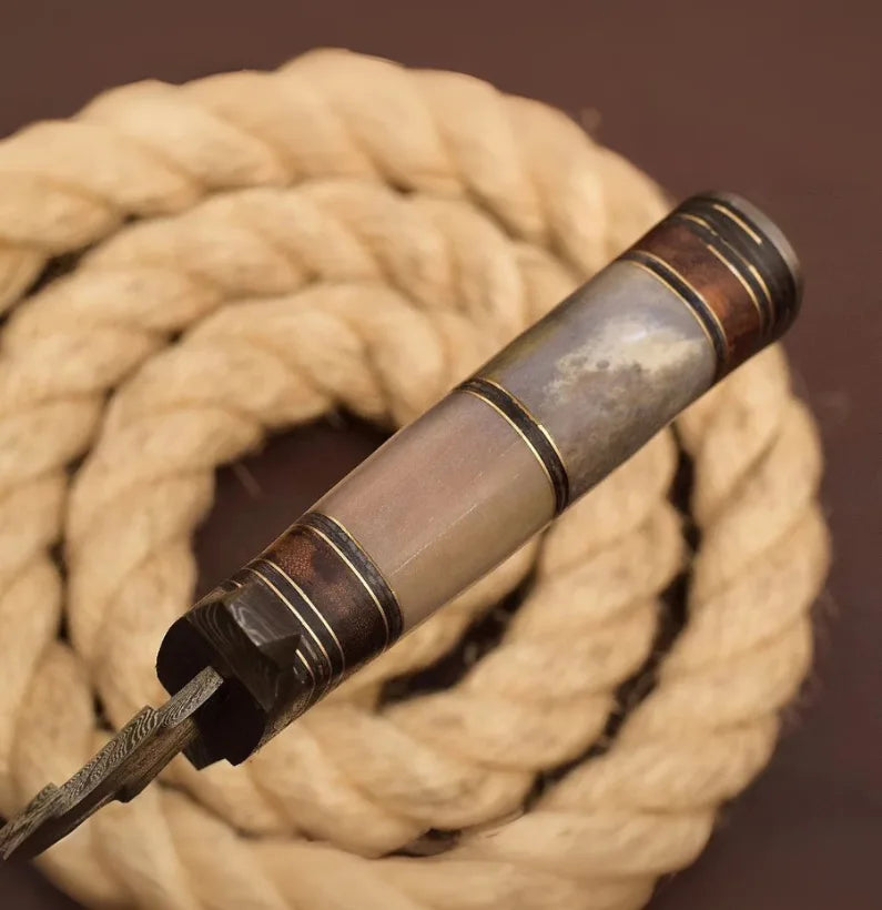 Eagle Eye Hunting Dagger