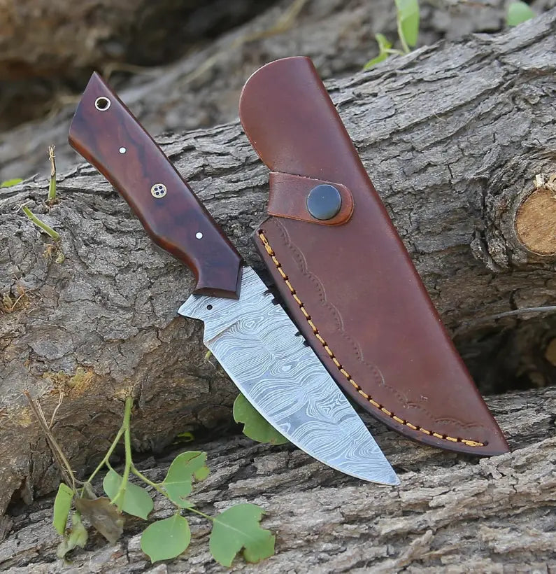 Full Tang Fixed Blade Hunting Knife – Rosewood Handle