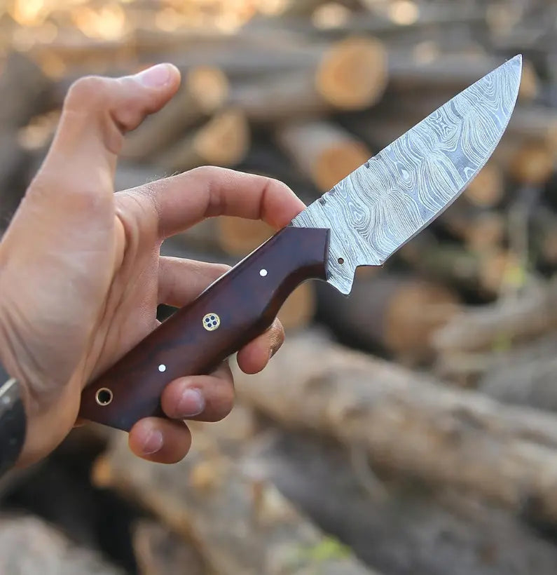 Full Tang Fixed Blade Hunting Knife – Rosewood Handle