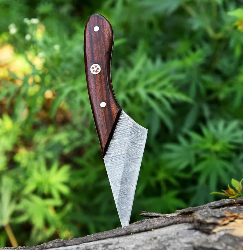 Ridgeback Damascus Skinner