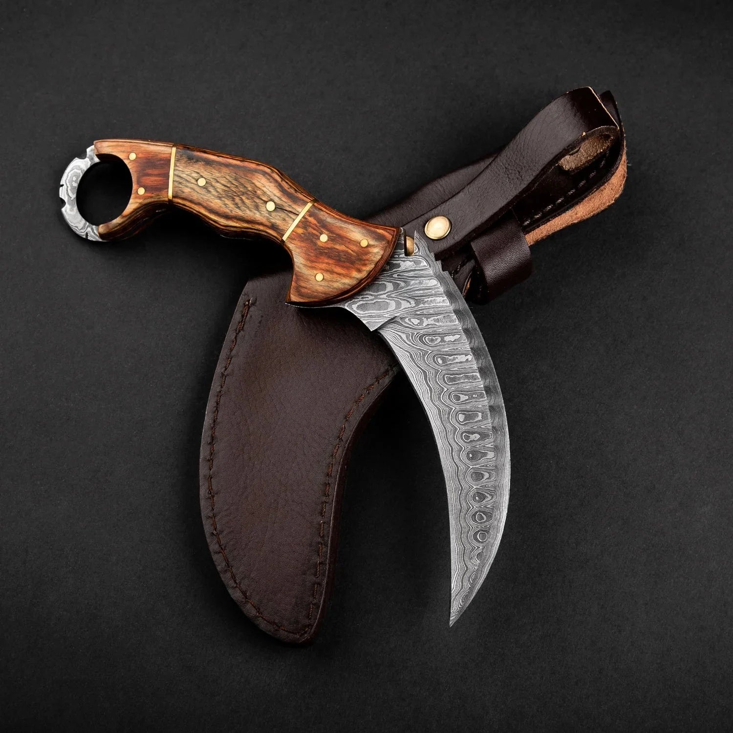 Tiger's Claw Damascus Steel Karambit