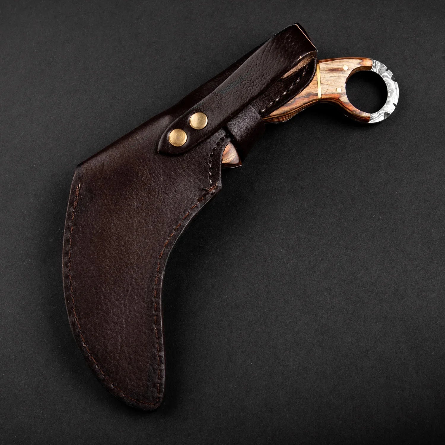 Tiger's Claw Damascus Steel Karambit