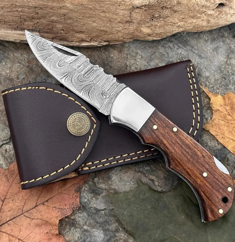 TimberEdge Damascus Folding Knife – 6.5″ Handmade Back Lock Blade with Walnut Wood Handle