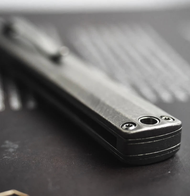 TitanEdge Damascus Gentleman Folder – Titanium EDC Knife with Pocket Clip