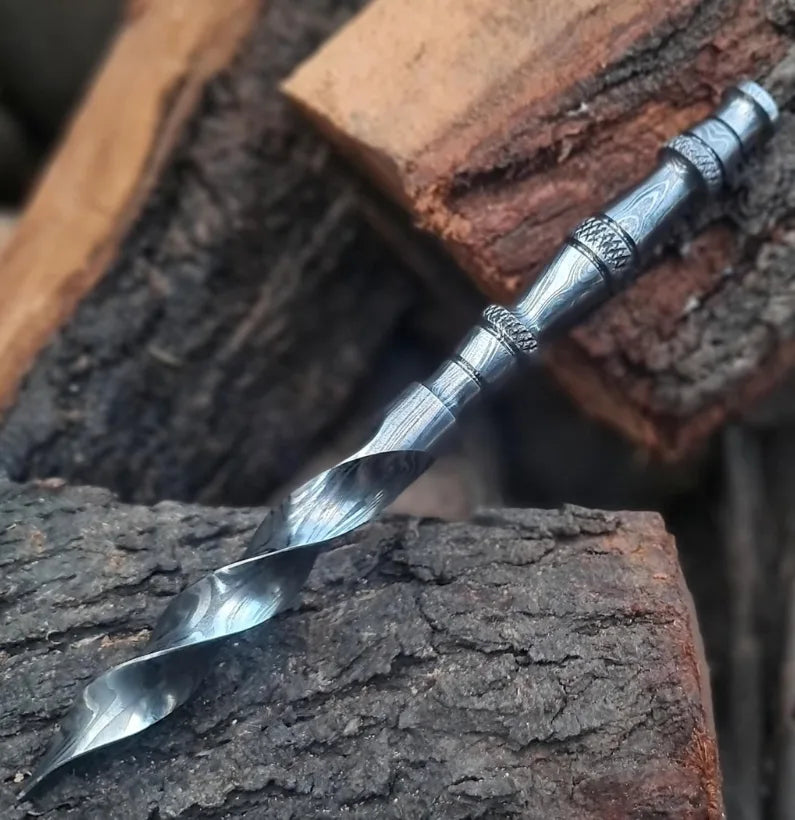TornadoSpire Damascus Spiral Blade Dagger