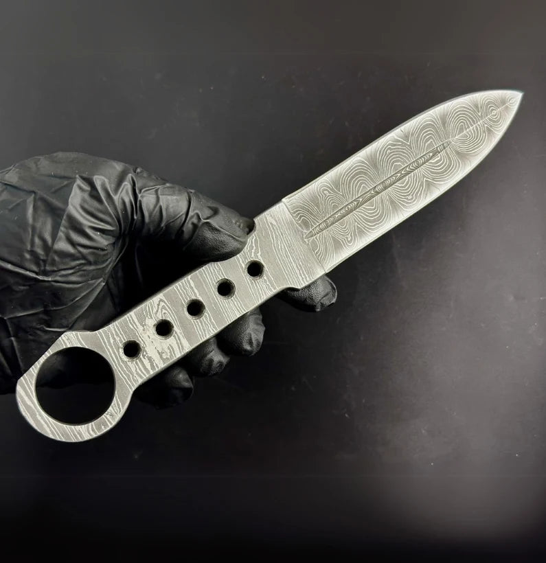 Vortex Fang – Damascus Kunai Precision Thrower
